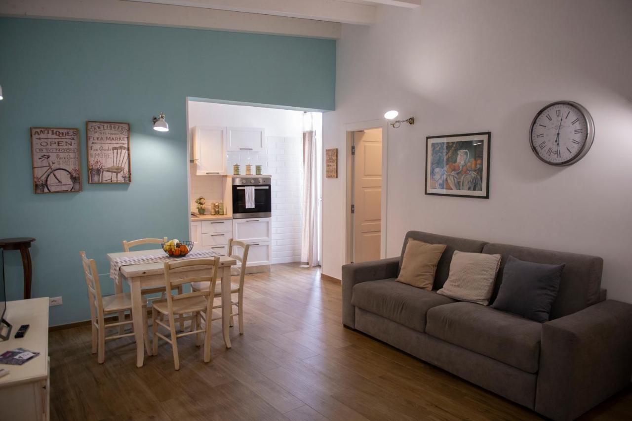 Color Apartment Monopoli Exterior foto