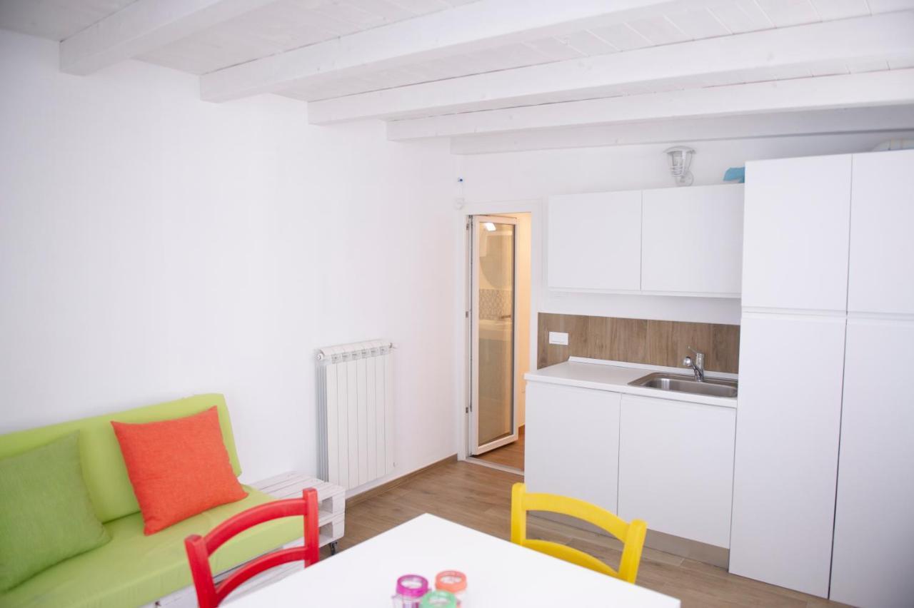 Color Apartment Monopoli Exterior foto